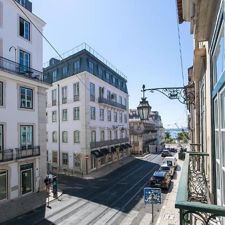 Chiado 4-Bedroom Flat Lisboa Ngoại thất bức ảnh
