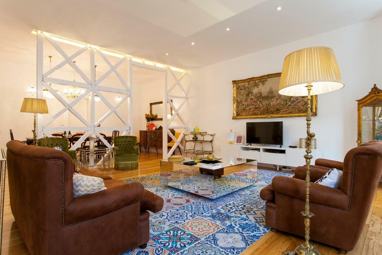 Chiado 4-Bedroom Flat Lisboa Ngoại thất bức ảnh