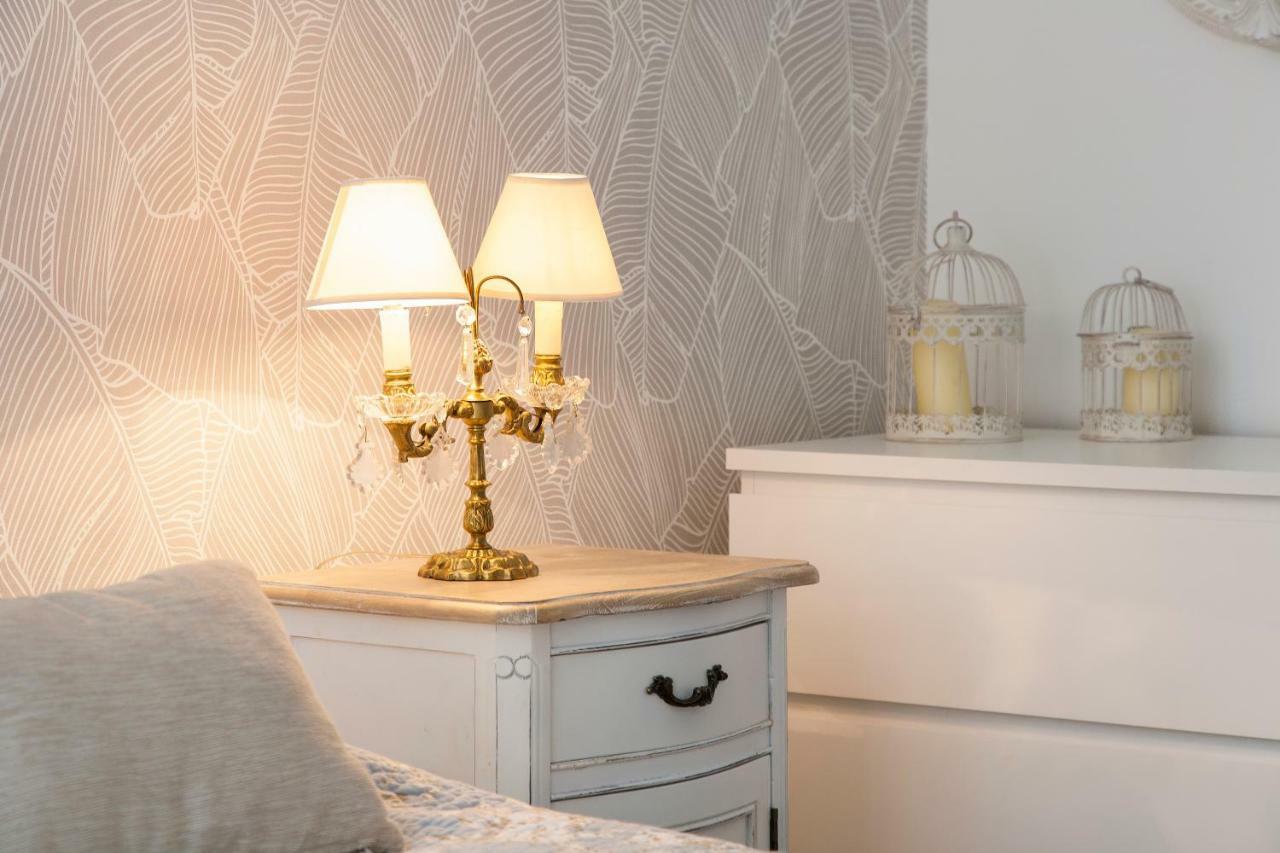 Chiado 4-Bedroom Flat Lisboa Ngoại thất bức ảnh