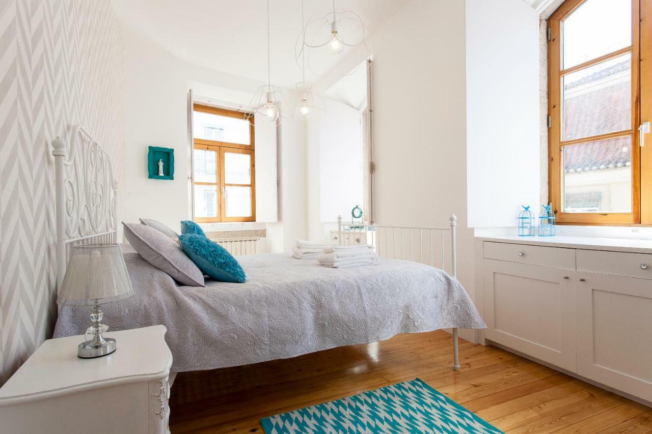 Chiado 4-Bedroom Flat Lisboa Ngoại thất bức ảnh