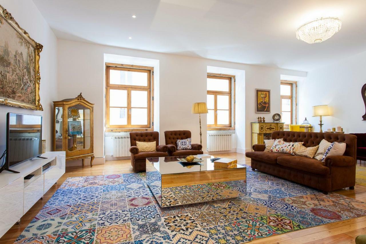 Chiado 4-Bedroom Flat Lisboa Ngoại thất bức ảnh